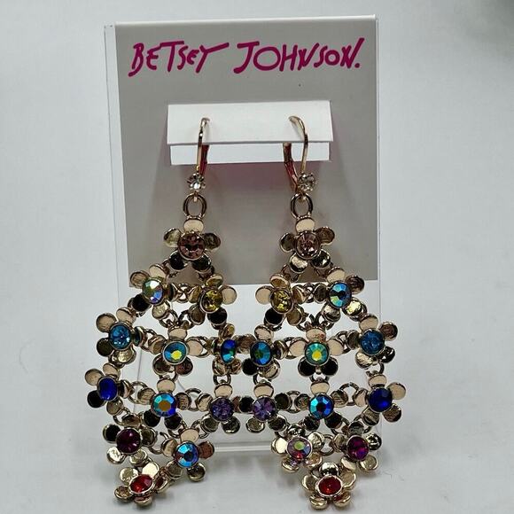 Betsey Johnson Gold Tone Love Fest
Flower & Crystal Chandelier Drop
Earrings New - Picture 1 of 11